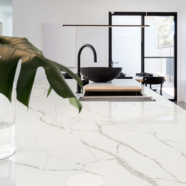 Picture of Floor tile calacatta laza, marble effect, glossy, 60x120